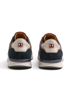 Lloyd VedeaSneakers BasseBraun Uomo Sneaker LL112O0AB-O11 10 Lloyd VedeaSneakers BasseBraun Uomo Sneaker LL112O0AB-O11 -Lloyd 061f90cf30da4f39af8ee441d55e41bd