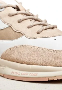 Lloyd Velo 2 Cycling SneakerSneakers BasseWeiß Beige Donna Sneakers LL111A067-A11 15 Lloyd Velo 2 Cycling SneakerSneakers BasseWeiß Beige Donna Sneakers LL111A067-A11 -Lloyd 0d0f62caadad4e95b38865ff104e55c6