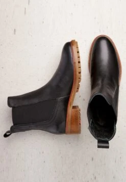 Lloyd Mit Elastischem Bund - Tronchetti - Schwarz 8 Lloyd Mit Elastischem Bund - Tronchetti - Schwarz -Lloyd 21880dafe59a457c8e52535a50fa37b2