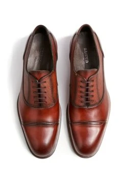 Lloyd Santiago - Stringate Eleganti - Kastanienbraun 9 Lloyd Santiago - Stringate Eleganti - Kastanienbraun -Lloyd 29ee8d3d9d344a66b272d0374d03b527