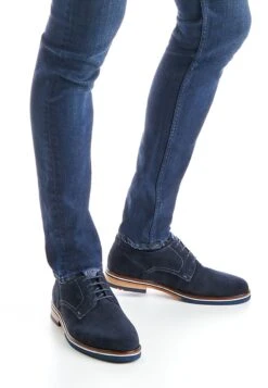 Lloyd Keast - Stringate - Ocean