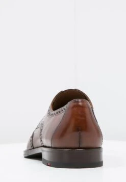 Lloyd LucienStringate ElegantiKenia Uomo Scarpe Eleganti LL112A0EN-O11 -Lloyd 54e518b207f34a11bb039af3ab7a21f1