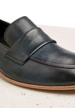 Lloyd Scarpe Senza LacciBlau Donna Scarpe Piatte LL111E02J-K11 11 Lloyd Scarpe Senza LacciBlau Donna Scarpe Piatte LL111E02J-K11 -Lloyd 9acf7aef9b3f422591cb028f8cbd2976