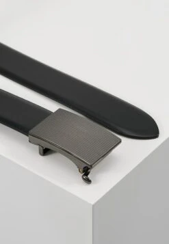 BeltsCinturaSchwarz Uomo Cinture LB852D040-Q11 7 BeltsCinturaSchwarz Uomo Cinture LB852D040-Q11 -Lloyd c900daff3e024648b9d9ff053ae2d118