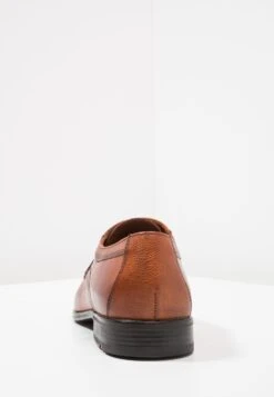 Lloyd Orwin - Stringate Eleganti - Cognac -Lloyd cc23f53d68394004979f095943c1c405